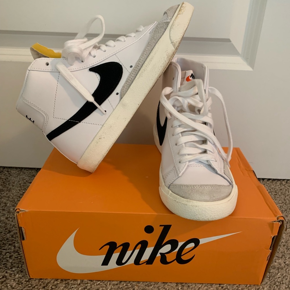 Nike Blazer Mid ‘77